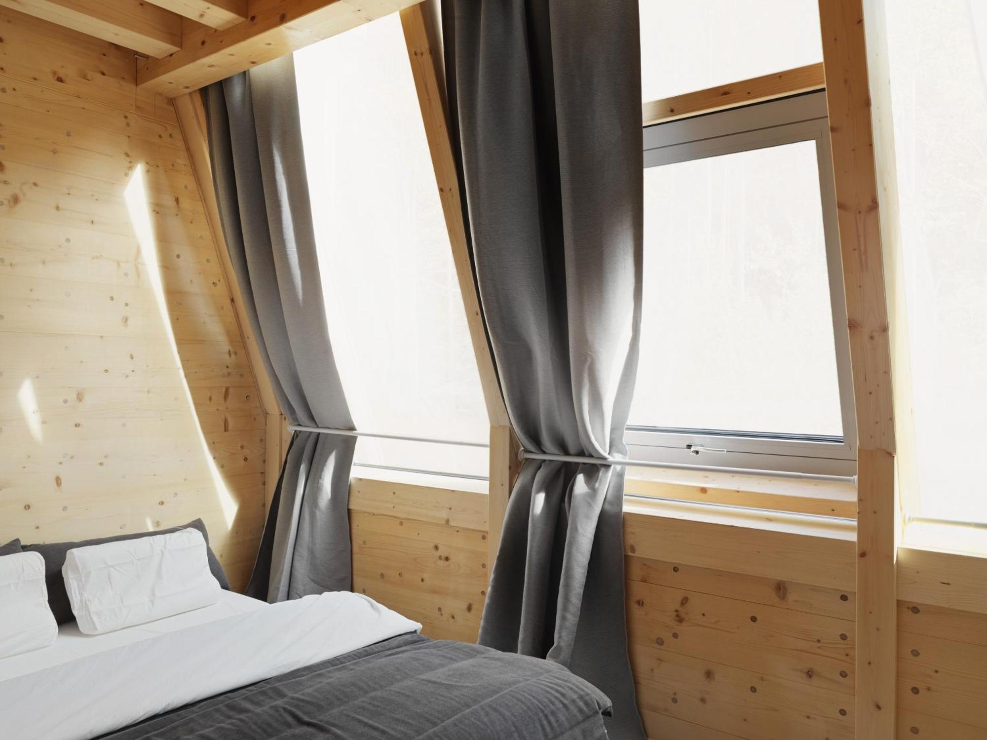Mondholz - Urban Inn 24-7 Innsbruck Luaran gambar